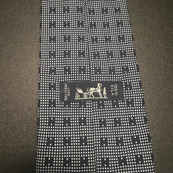 SOLD HERMÈS Authentic 100% Silk Blue H Logo Print Three Folded Hand Sewn Tie - Picture 14 of 14